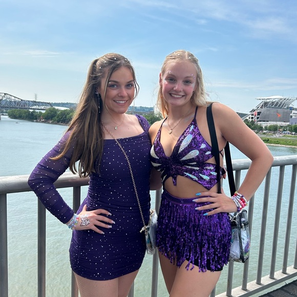 Purple sequin dress - Picture 2 of 4